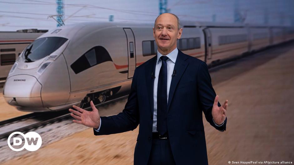 Egipto firma un acuerdo de 8.000 millones de euros con Siemens para un sistema ferroviario de alta velocidad
