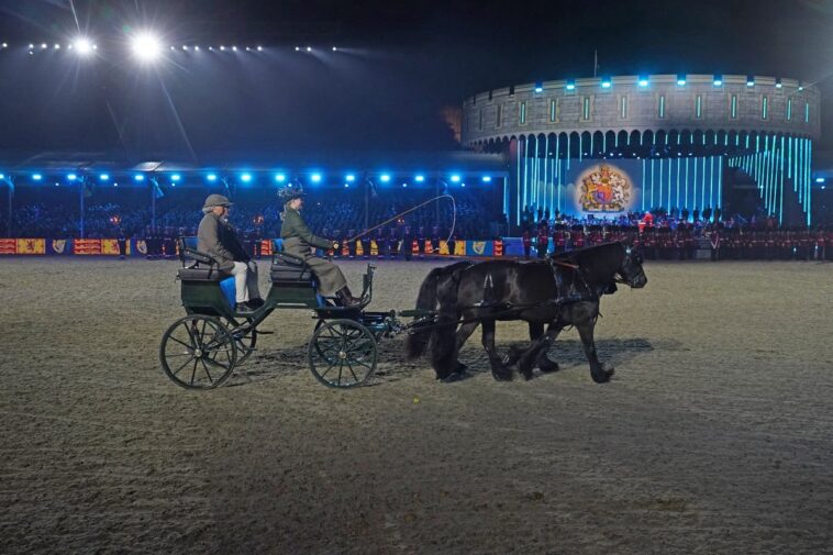 En imágenes: Abundancia de caballos al comienzo de las festividades del Jubileo de Platino