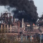 Enemigo tratando de entrar en la acería de Azovstal en Mariupol