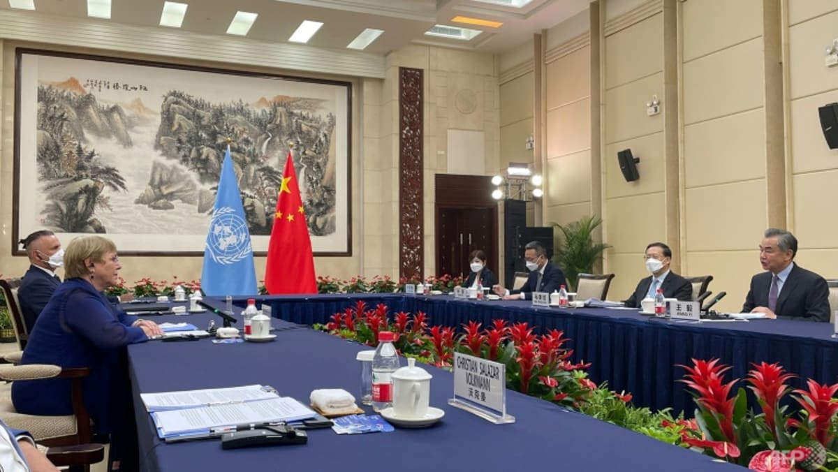Enviado de derechos humanos de ONU defiende polémica visita a China
