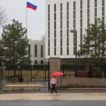 Enviado dice que diplomáticos rusos en EE. UU. están amenazados y seducidos por el FBI