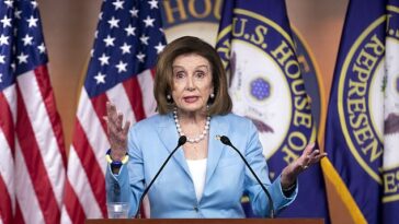 En un mensaje claro, la presidenta de la Cámara de Representantes, Nancy Pelosi, calificó la amenaza del primer ministro de eliminar el protocolo como