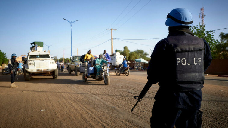 Familia italiana y ciudadano togolés tomados como rehenes por hombres armados en Malí