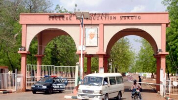 Grupos de derechos humanos piden justicia después de que estudiante nigeriano fuera asesinado por supuesta blasfemia
