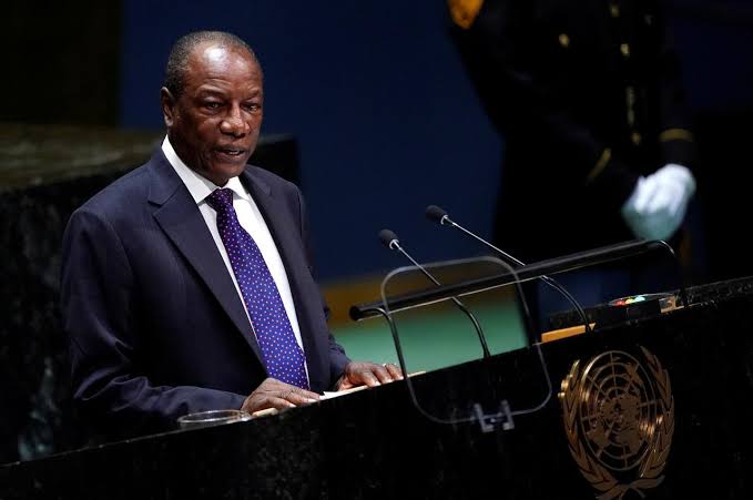 Guinea dice que procesará al presidente derrocado por asesinato