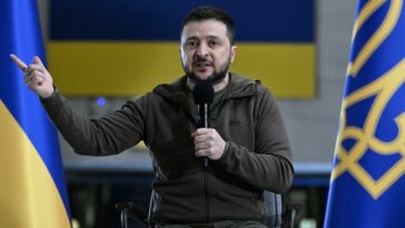 "Infierno" en el Donbas de Ucrania mientras Rusia aumenta la presión, advierte Zelensky