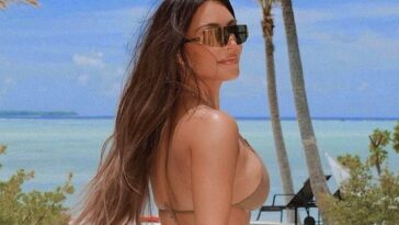 Kim Kardashian enseña el trasero en tanga diminuta
