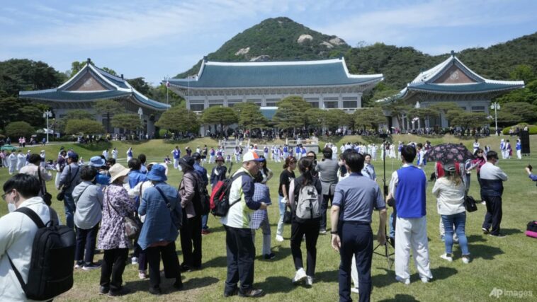 La Casa Azul de Corea del Sur abre al público por primera vez en 74 años