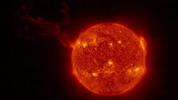 Una erupción solar del sol puede dar un