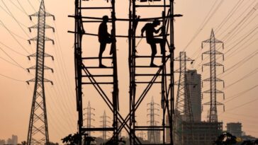 La red eléctrica de la India cruje bajo el modelo de trabajo híbrido y la ola de calor