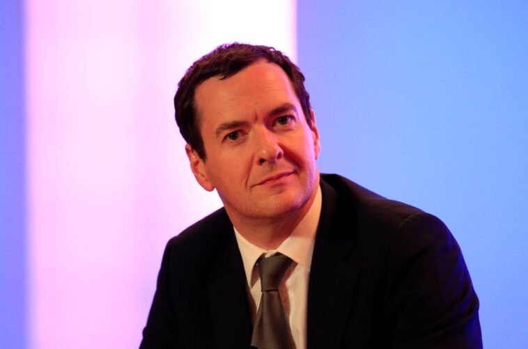 "Le enviaría un cheque por correo a las familias más pobres", dice George Osborne