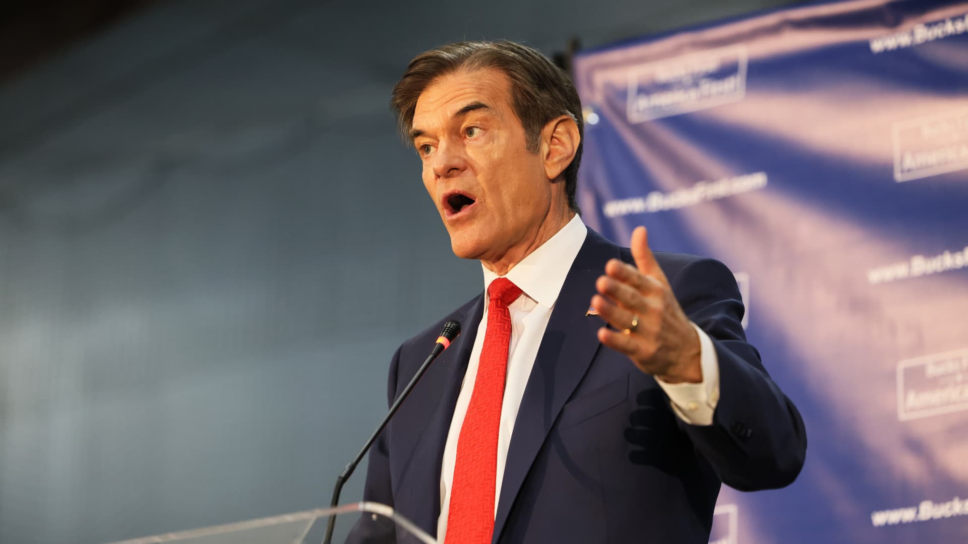  Los candidatos respaldados por Trump, el Dr. Oz y Madison Cawthorn, se enfrentan a importantes primarias republicanas en Pensilvania y Carolina del Norte.  Esto es lo que hay que ver
