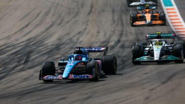 Mercedes no encontró daños por contacto entre Lewis Hamilton y Fernando Alonso en Miami