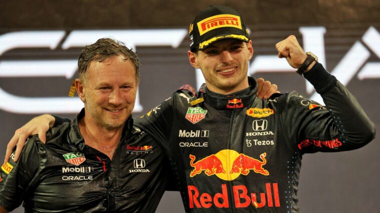 Nombra los 19 Grandes Premios donde Red Bull terminó 1-2