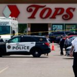 Nueva York: guardia 'héroe' y compradores entre las víctimas del tiroteo en Buffalo