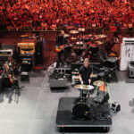 Pearl Jam recluta a un fanático para tocar la batería después de que Matt Cameron da positivo por covid-19