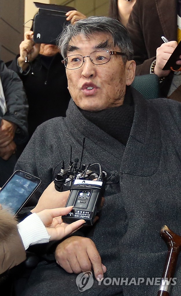 Poeta y activista por la democracia Kim Ji-ha muere a los 81 años