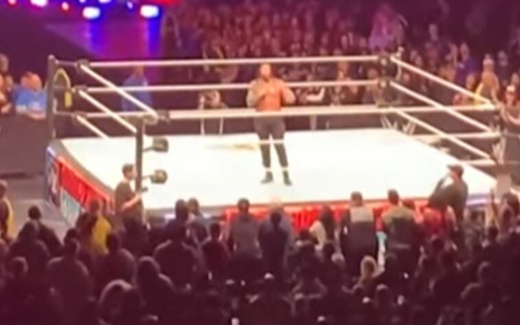 Roman Reigns insinúa que podría alejarse de la lucha libre profesional durante el evento en vivo de WWE
