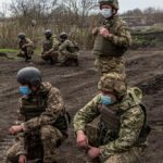 Silencio desde Kiev mientras Rusia afirma que más de 1.700 se rinden en Mariupol