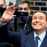 El exprimer ministro italiano Silvio Berlusconi usó a las mujeres como 'esclavas sexuales' cuando organizaba sus infames y salvajes fiestas 'bunga bunga' en su villa durante su tiempo en el cargo, según ha escuchado un tribunal.