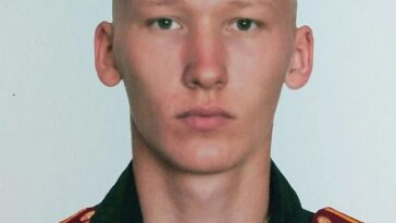 Fassakhov Bulat Lenarovich, nacido el 20 de noviembre de 2001 y con apenas 21 años, es acusado de crímenes de guerra en Ucrania