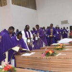 Iglesias de Nigeria en alerta tras tiroteo mortal en iglesia