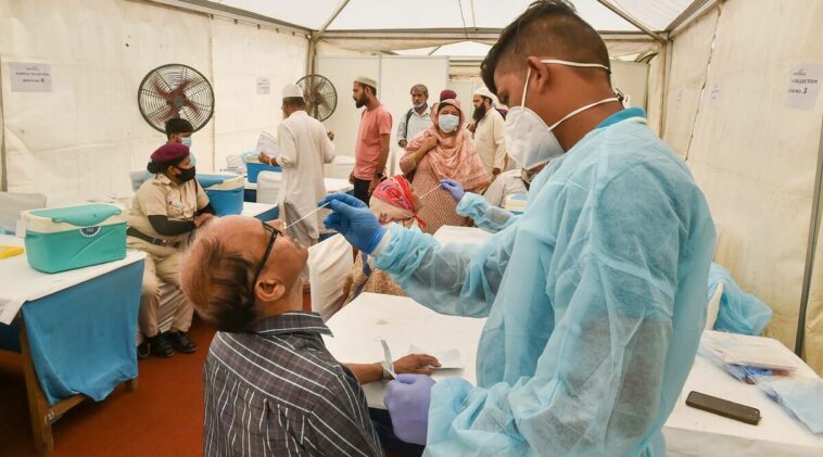 Actualizaciones de noticias en vivo de Coronavirus India: India informa 13,313 nuevas infecciones;  Mumbai registra el mayor salto en un solo día desde enero