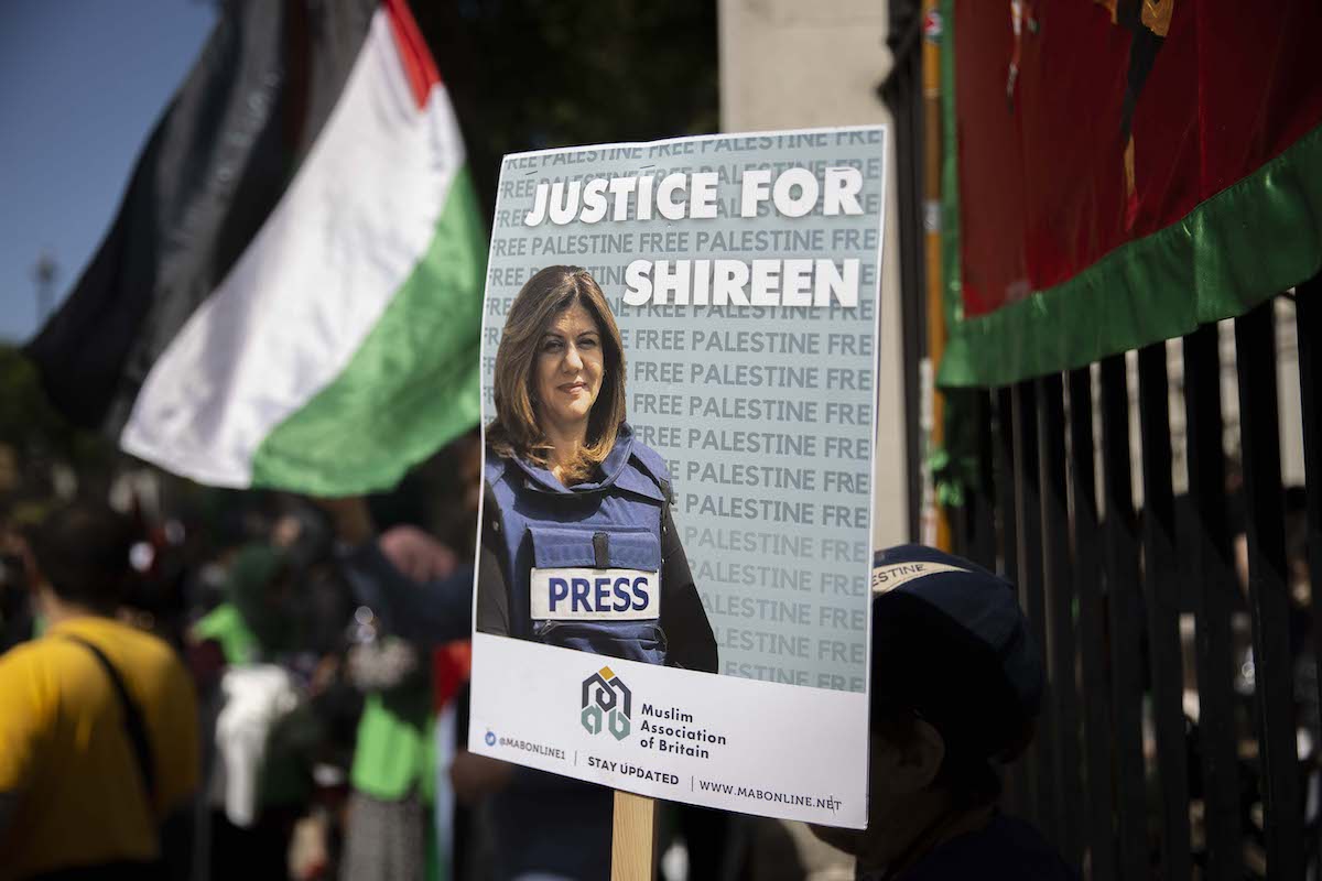 Al Jazeera publica imagen de la bala que mató a Shireen Abu Akleh
