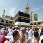 Arabia Saudí impone una multa de 2.665 dólares a los peregrinos del Hajj sin permiso