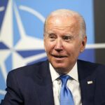 El presidente Joe Biden anunció que enviaría más fuerzas estadounidenses a Europa mientras los aliados de la OTAN se reunían para prometer un apoyo total a Ucrania contra la Rusia de Vladimir Putin.