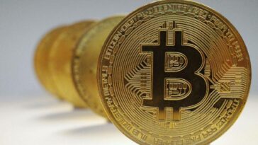 El consumo de electricidad de Bitcoin cae un 43 por ciento tras el colapso de las criptomonedas