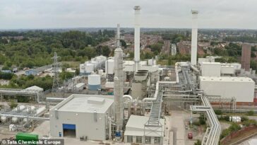 Tata Chemicals Europe (TCE) inauguró hoy la nueva planta en Northwich, Cheshire, con el objetivo de reducir las emisiones de carbono de la compañía en más del 10 por ciento.