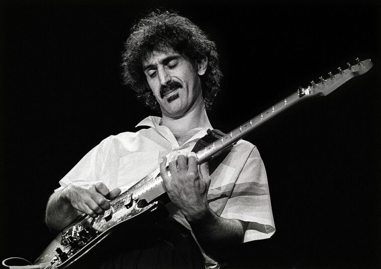 ROTTERDAM, NETHERLANDS - MAY 15: Frank Zappa performs on stage at Ahoy on 15th May 1982 in Rotterdam, Netherlands. (Photo by Rob Verhorst/Redferns)