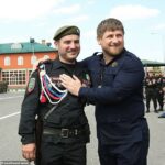 El teniente coronel Zaur Dimayev (izquierda) murió cuando un proyectil ucraniano golpeó el SUV militar en el que viajaba en la provincia de Lugansk el martes (en la foto a la derecha, el señor de la guerra Ramzan Kadyrov)