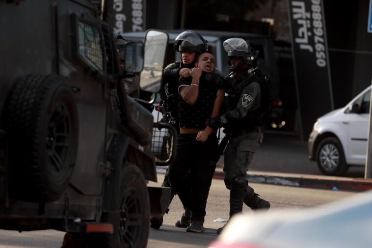 Israel detiene a 20 palestinos en redadas en Cisjordania