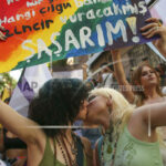 Las autoridades turcas arrestan a decenas en Estambul por prohibir la Marcha del Orgullo