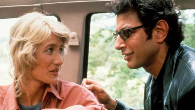 Laura Dern tuvo que recordarle a Jeff Goldblum por qué estaba tan sin camisa y sudoroso en la icónica escena de Jurassic Park