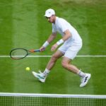 Los fanáticos de Wimbledon consternados cuando Isner derriba a Sir Andy Murray