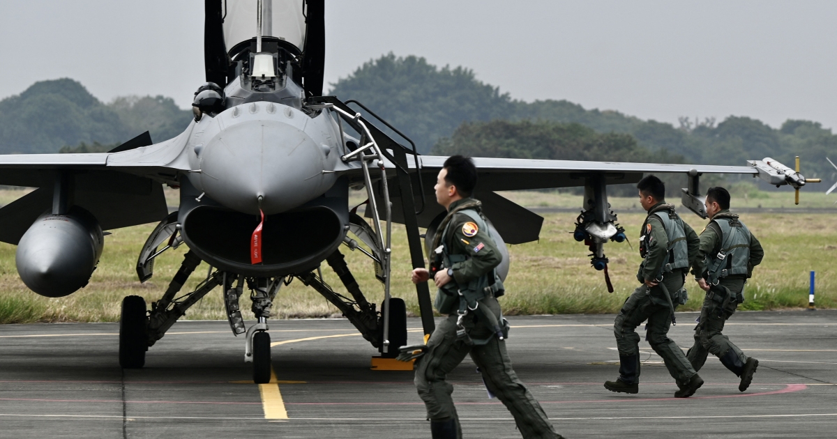 Taiwán envía aviones para advertir a los aviones chinos en la zona de defensa aérea
