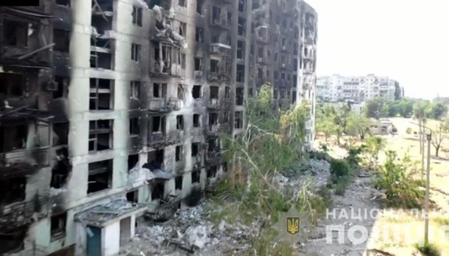 Tres fábricas, casas y escuelas bajo fuego ruso en la región de Luhansk