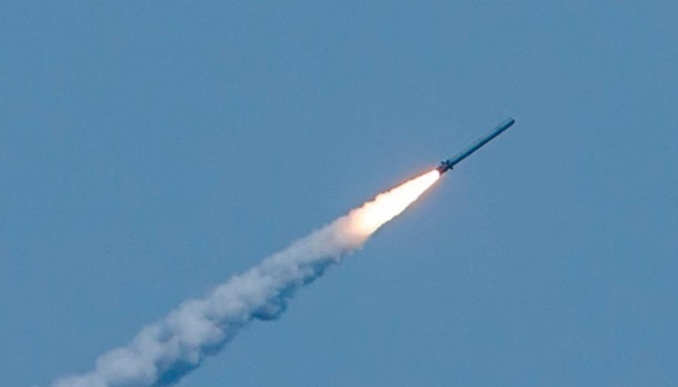 Tropas rusas lanzan ataque con misiles en las afueras de Dnipro