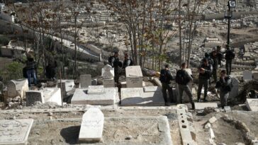Vándalos incendiaron cementerio musulmán adyacente a la mezquita de Al Aqsa