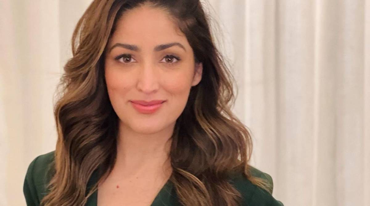  Yami Gautam comienza su día con un vaso de agua de cúrcuma caliente;  He aquí por qué tú también deberías
