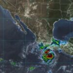 Bonnie se convierte en huracán en el Pacífico de México