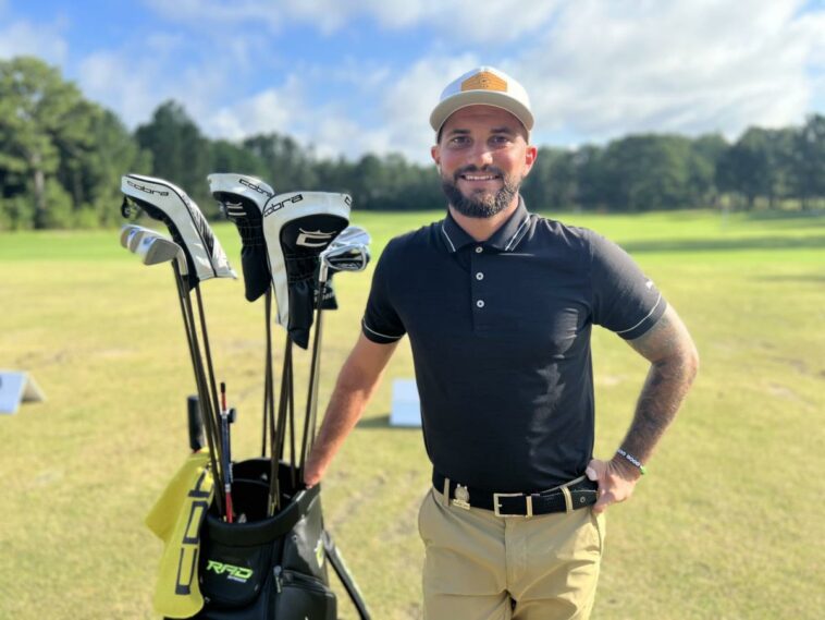 Cómo Brandon Canesi, el 'mejor golfista sin manos del mundo', está inspirando a otros a elegir un palo en el US Adaptive Open