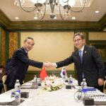 Corea del Sur y China sostienen conversaciones de ministros de Relaciones Exteriores en Indonesia al margen de la reunión del G-20