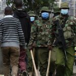 'Decisión descarada': la policía de Kenia arresta a tres contratistas de la comisión electoral