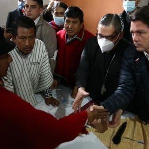 Ecuador: Pueblos Indígenas y Gobierno acuerdan en temas crediticios