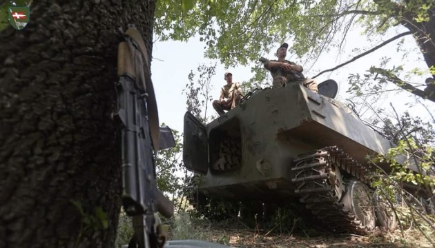 Ejército ucraniano repele ofensiva rusa en tres direcciones