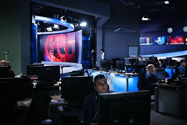 Inside an RT studio in Moscow, Russia.  (Photo: Misha Friedman/Getty Images)